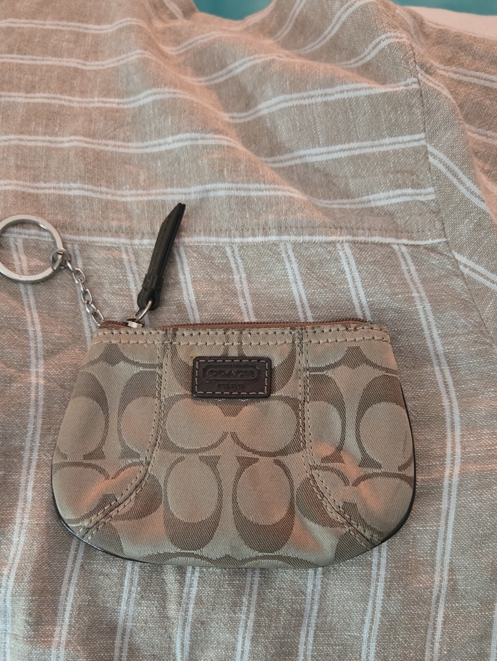 Coach Signature Small Key Coin Pouch in Khaki